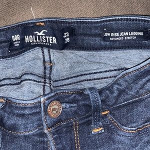 Hollister jeans